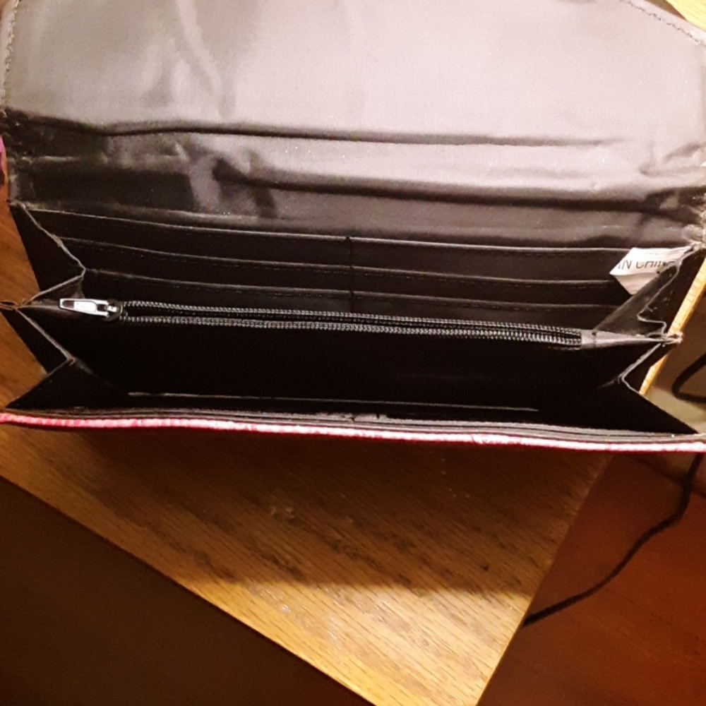 Wallet - Picture 2 of 2